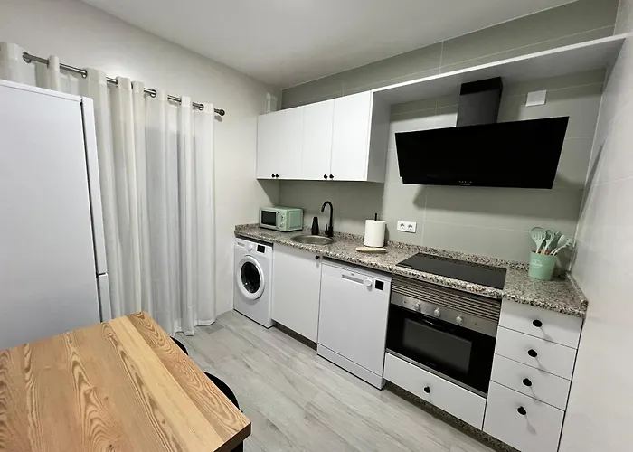 El Descanso De La Covatilla 아파트 베하르